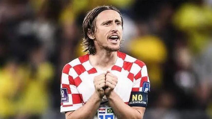 冲突升级！WBC或取消克劳福德胜利，三级无可争议拳王荣誉面临危机