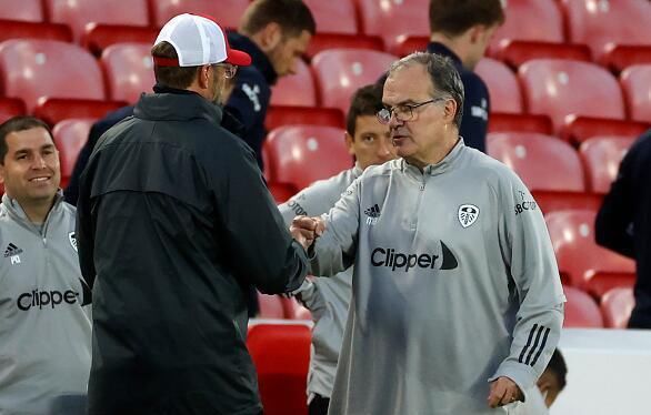 篮球火箭球员三分准度下滑引担忧