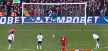 终于能拿分了，欧冠四战全败的本菲卡和阿贾克斯下轮直接交手